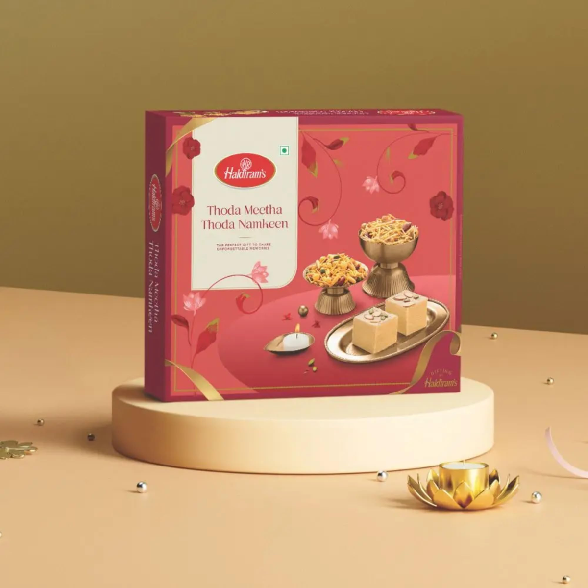 Haldiram Thoda Meetha Thoda Namkeen