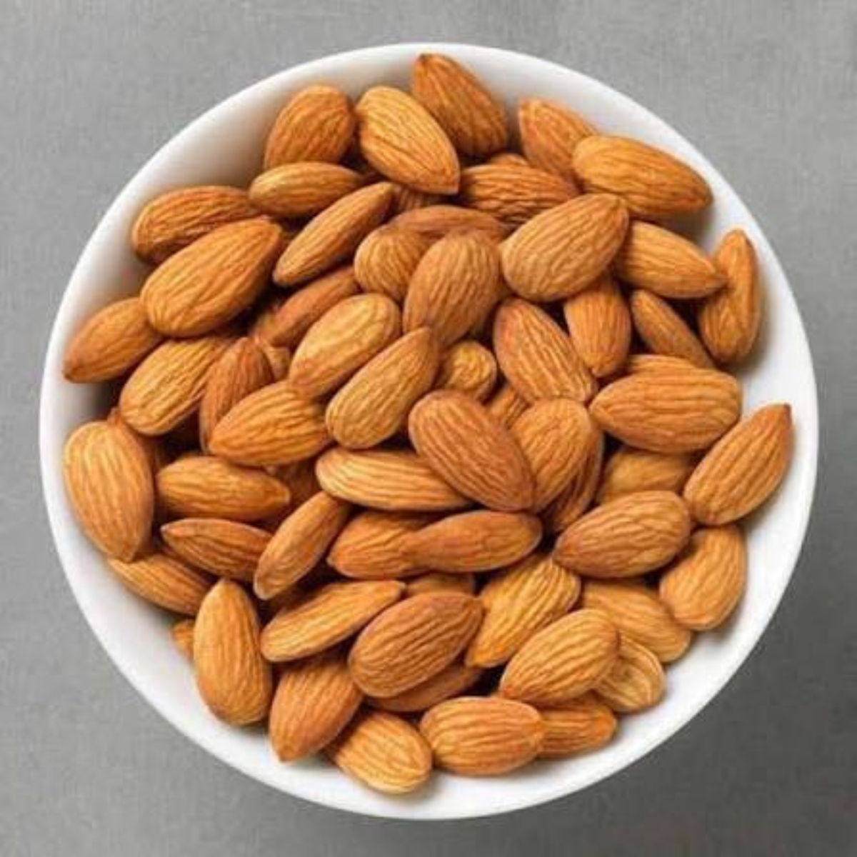 Deep Whole Almonds 28 Oz.
