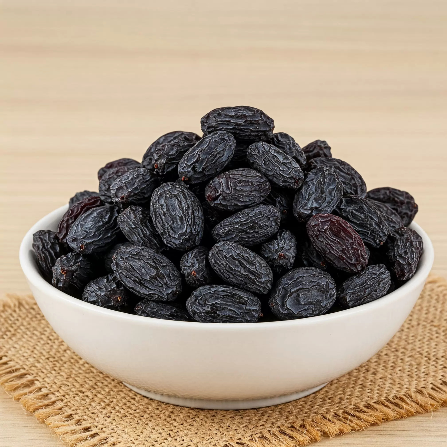 Deep Dry Black Raisin 7 Oz.