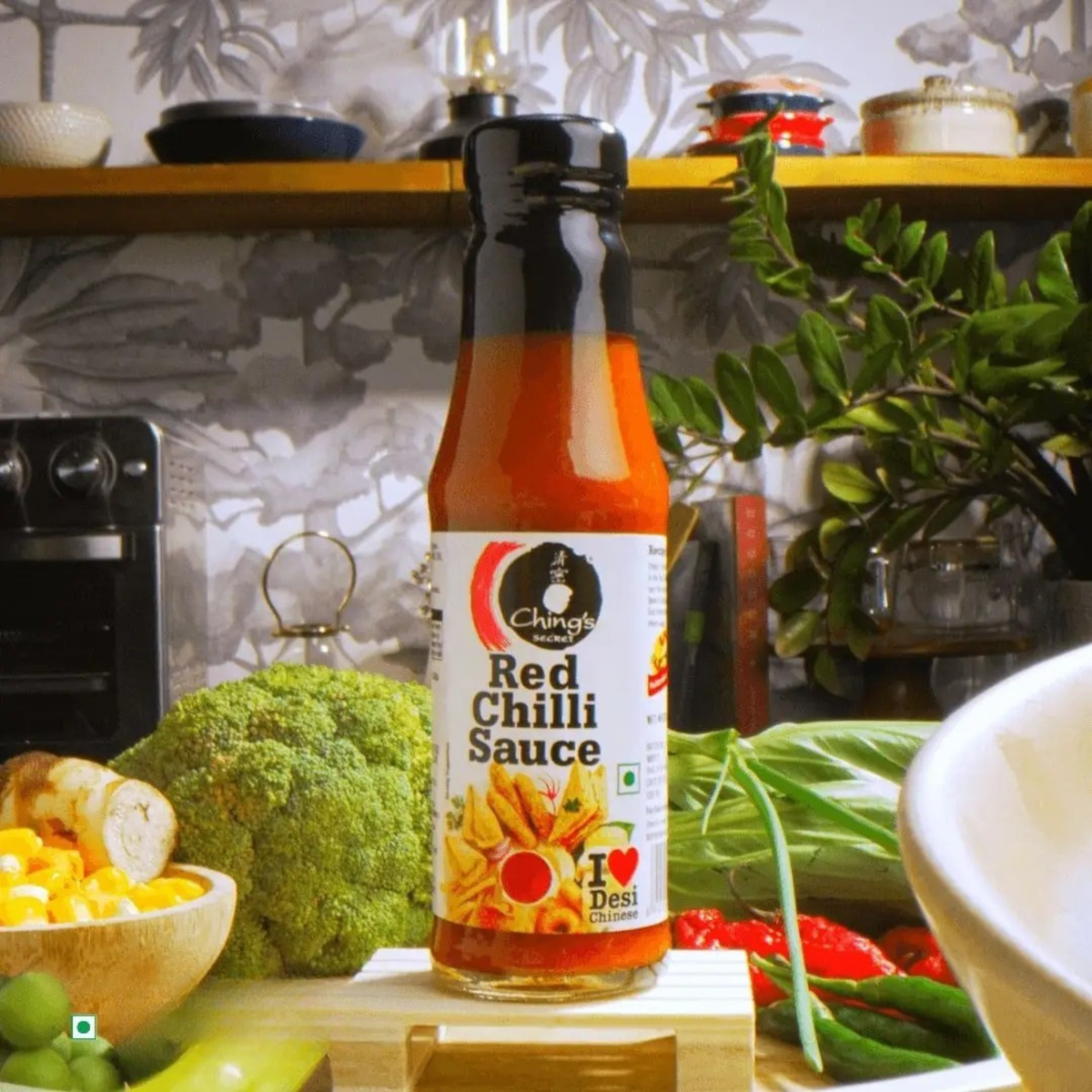 Ching's Red Chilli Sauce 680 Gm.
