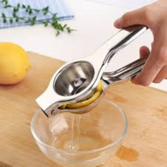 Anjali Lemon Squeezer (Stainless Steel)