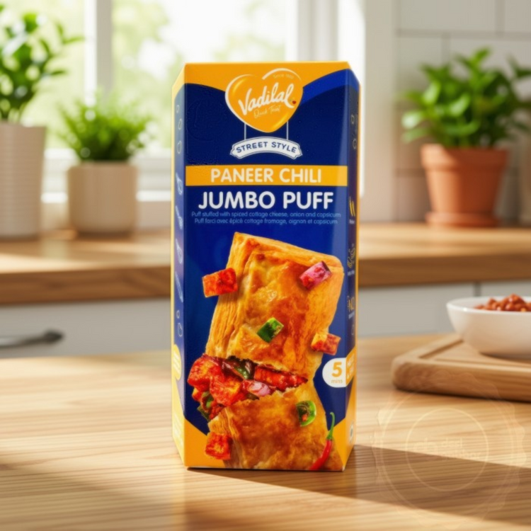 Vadilal Jumbo Paneer Chilli Puff